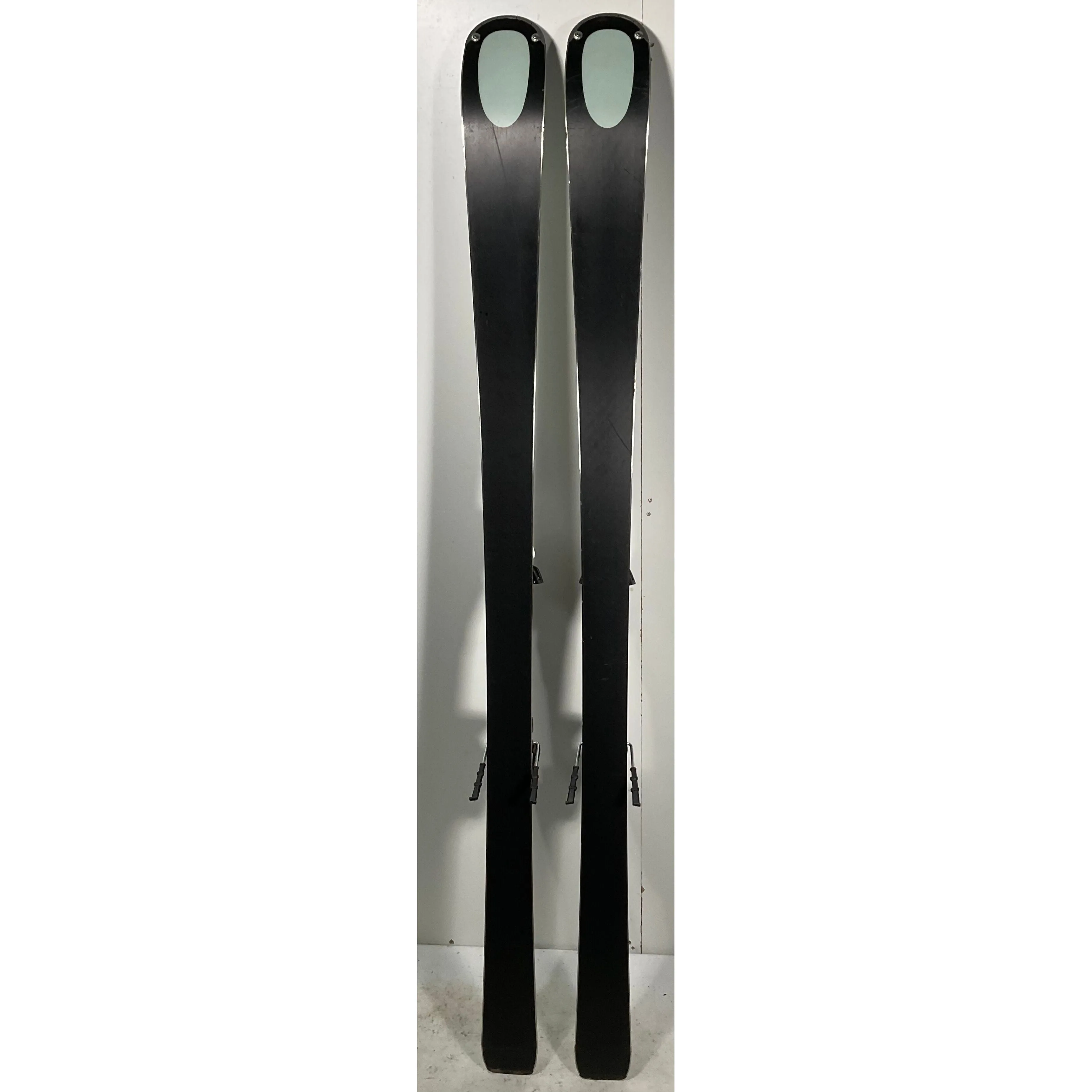 2024 Kastle DX 72 168cm Skis w/ Bindings