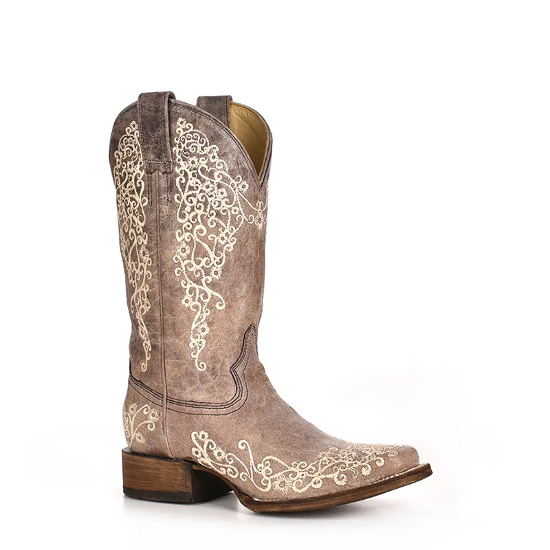 A2663 | Women's Crater Brown Embroidered Square Toe