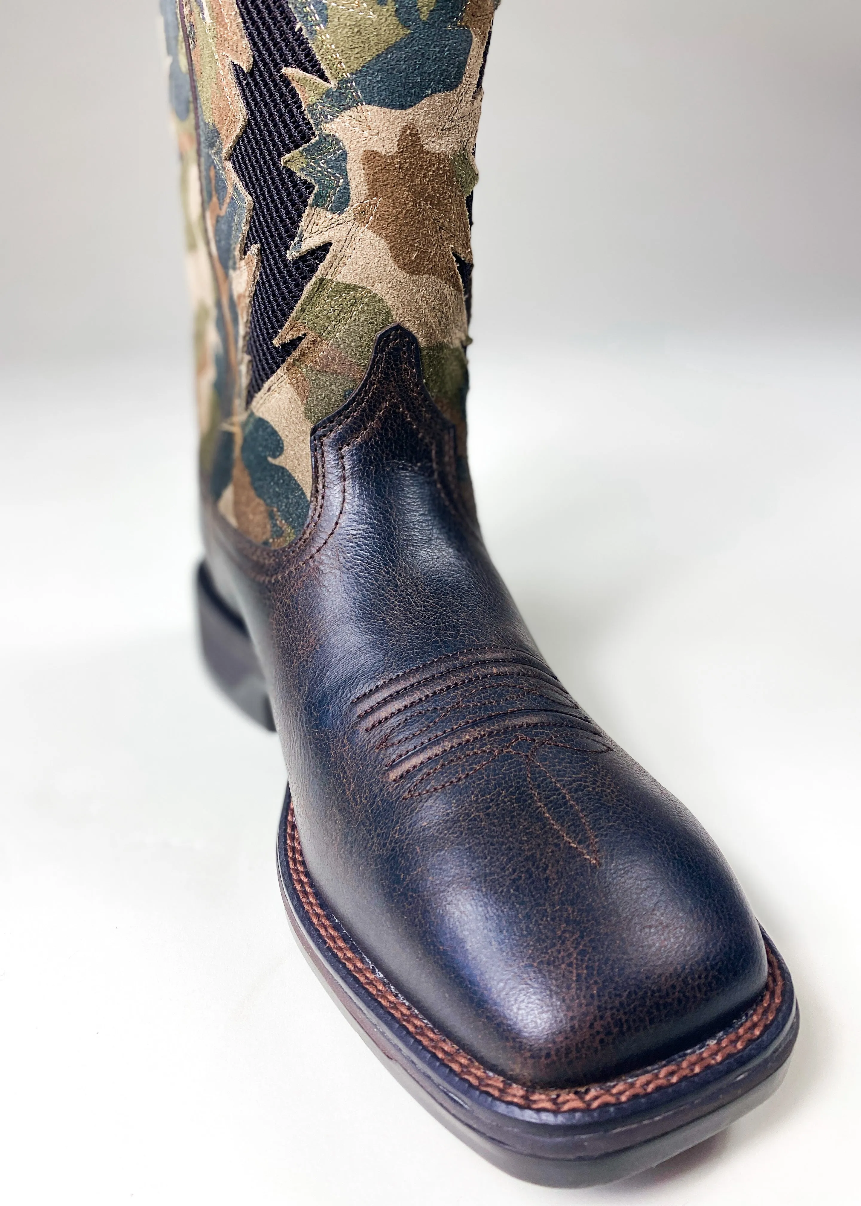 Ariat Casually Camo Rich Brown Ridgeback VentTEK Wide Square Boots