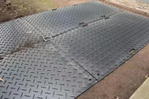 Ground Protection Mat, Black 4' X 8' Checkerplate