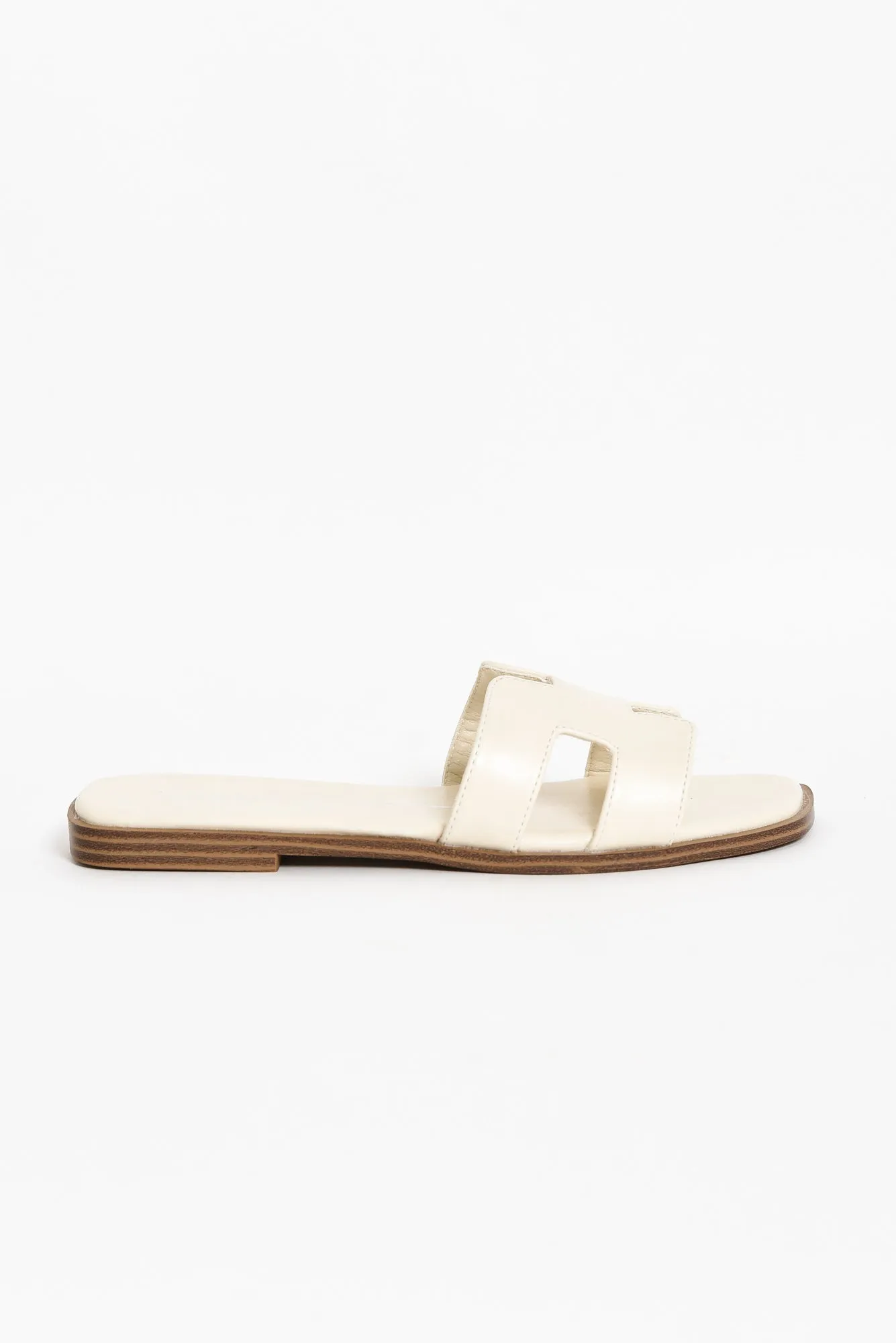 Hacette Ivory Cut Out Slide