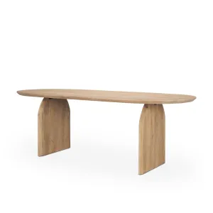 Isla Dining Table Oval | Light Brown