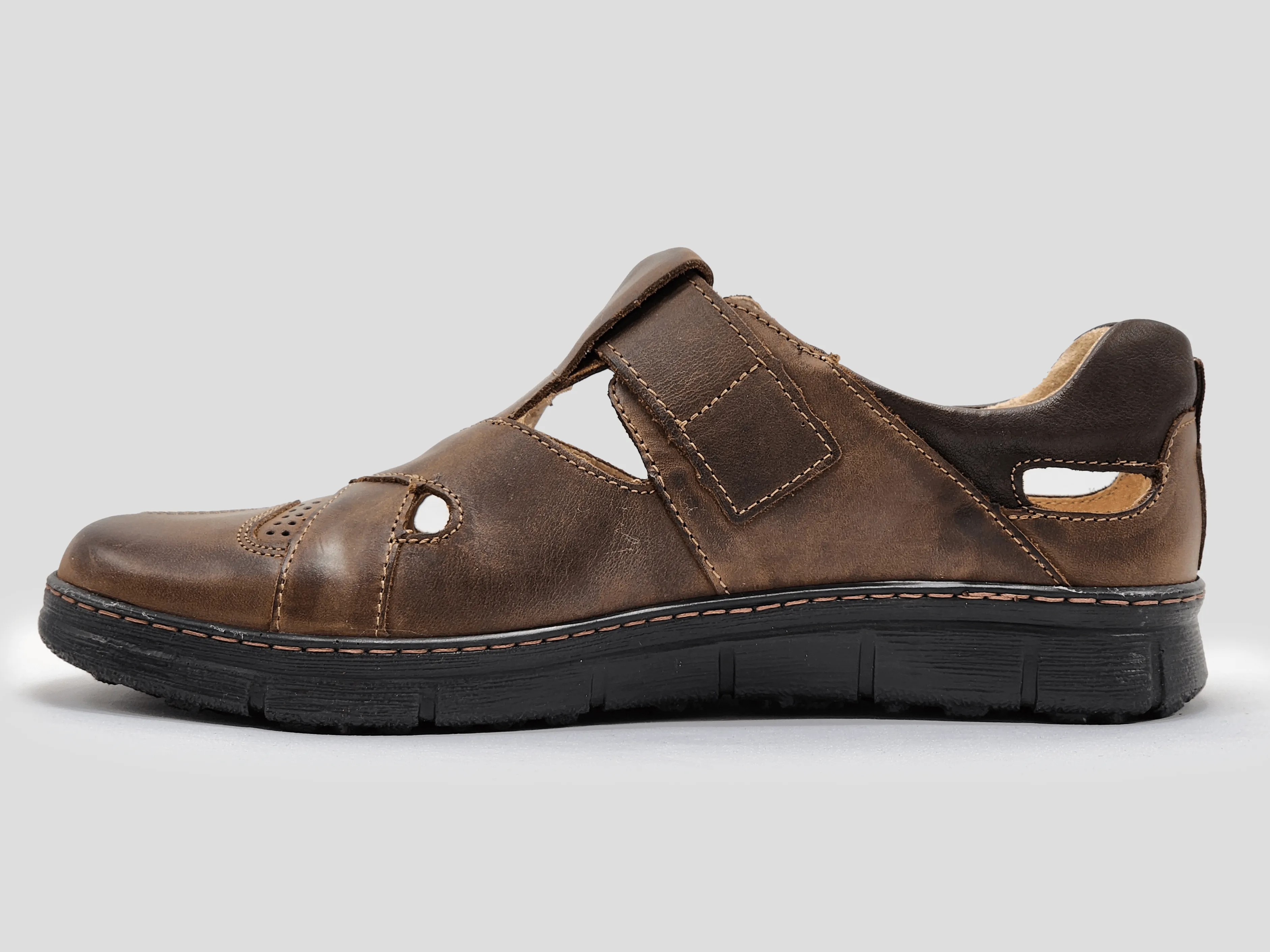 Men's Everyday Closed-Toe Leather Sandals - Brown