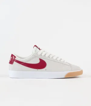 Nike SB Blazer Low GT Shoes - Sail / Cardinal Red - White - Gum Light Brown