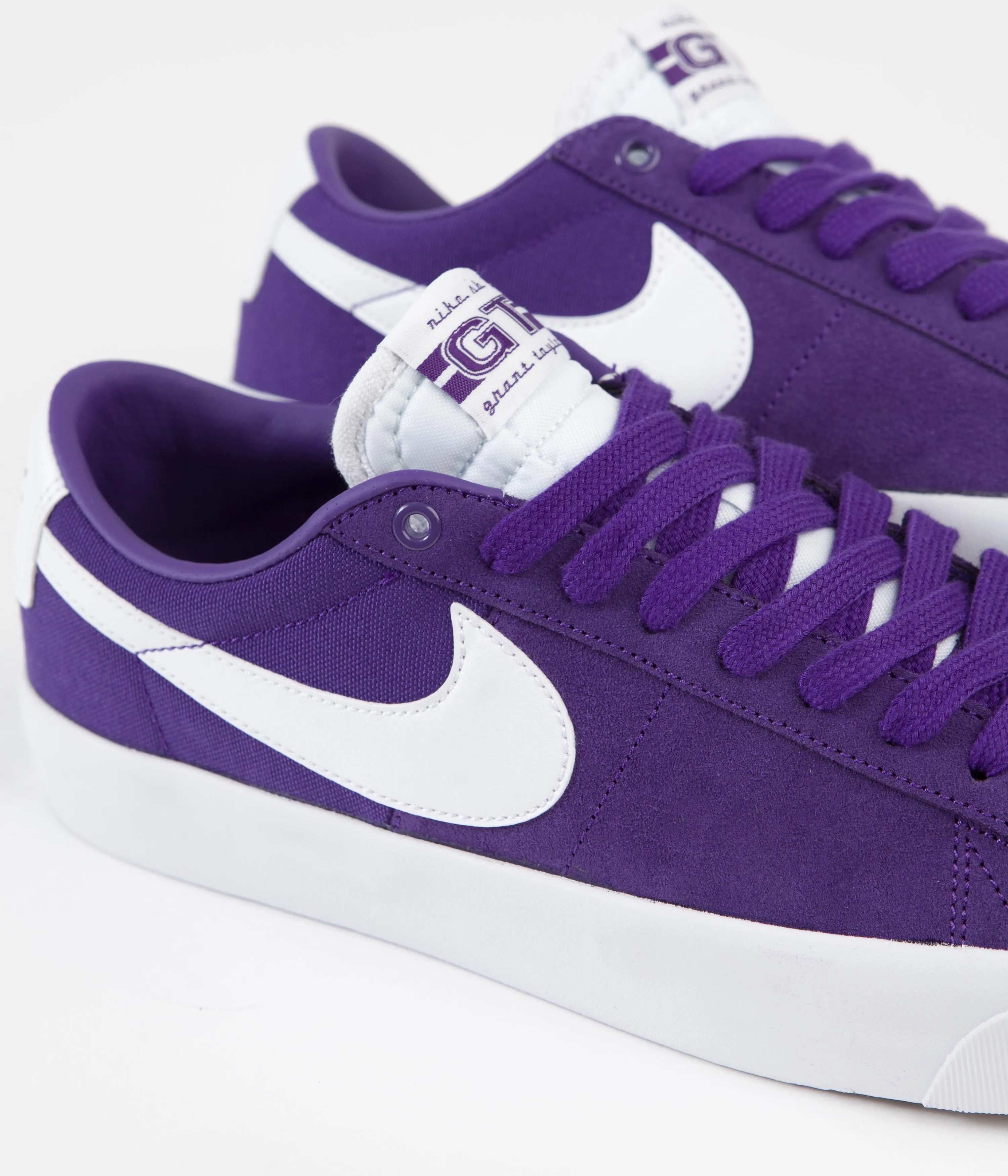 Nike SB Blazer Low Pro GT Shoes - Court Purple / White - Court Purple - White