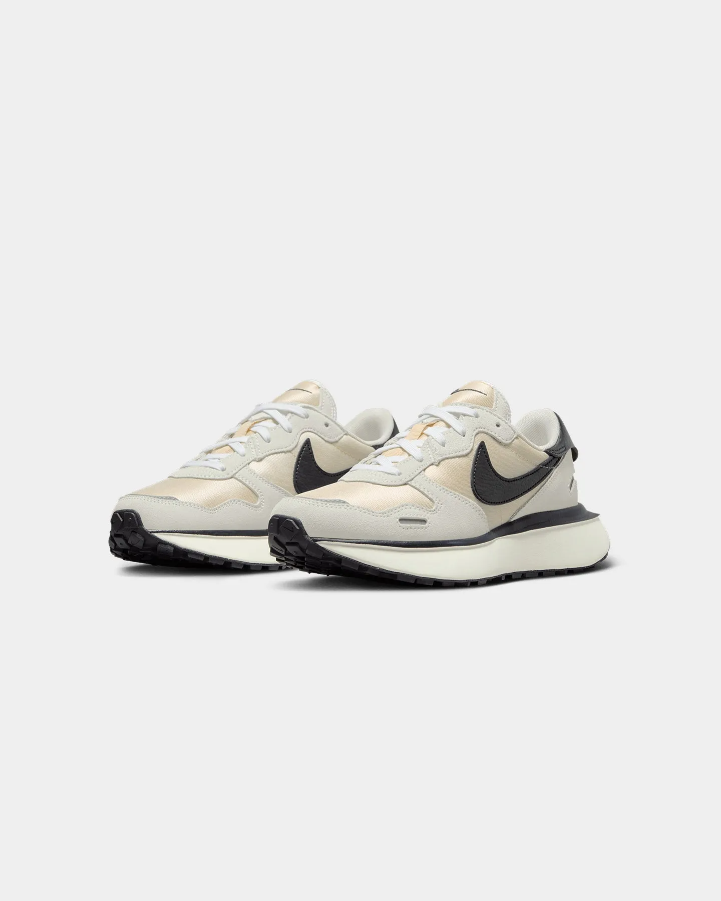 Nike Women’s Nike Phoenix Waffle Summit White/Black