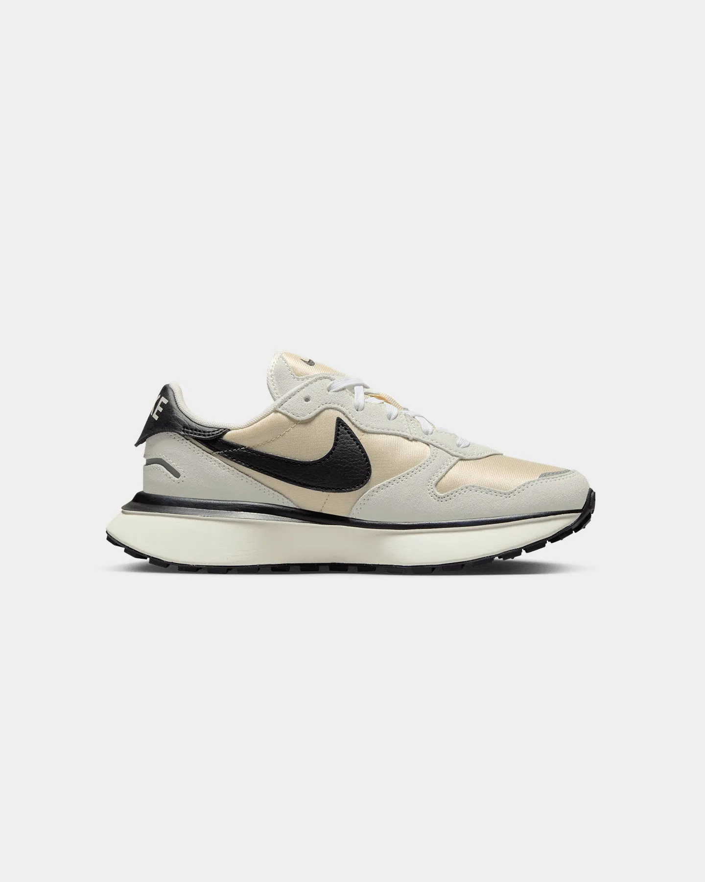 Nike Women’s Nike Phoenix Waffle Summit White/Black