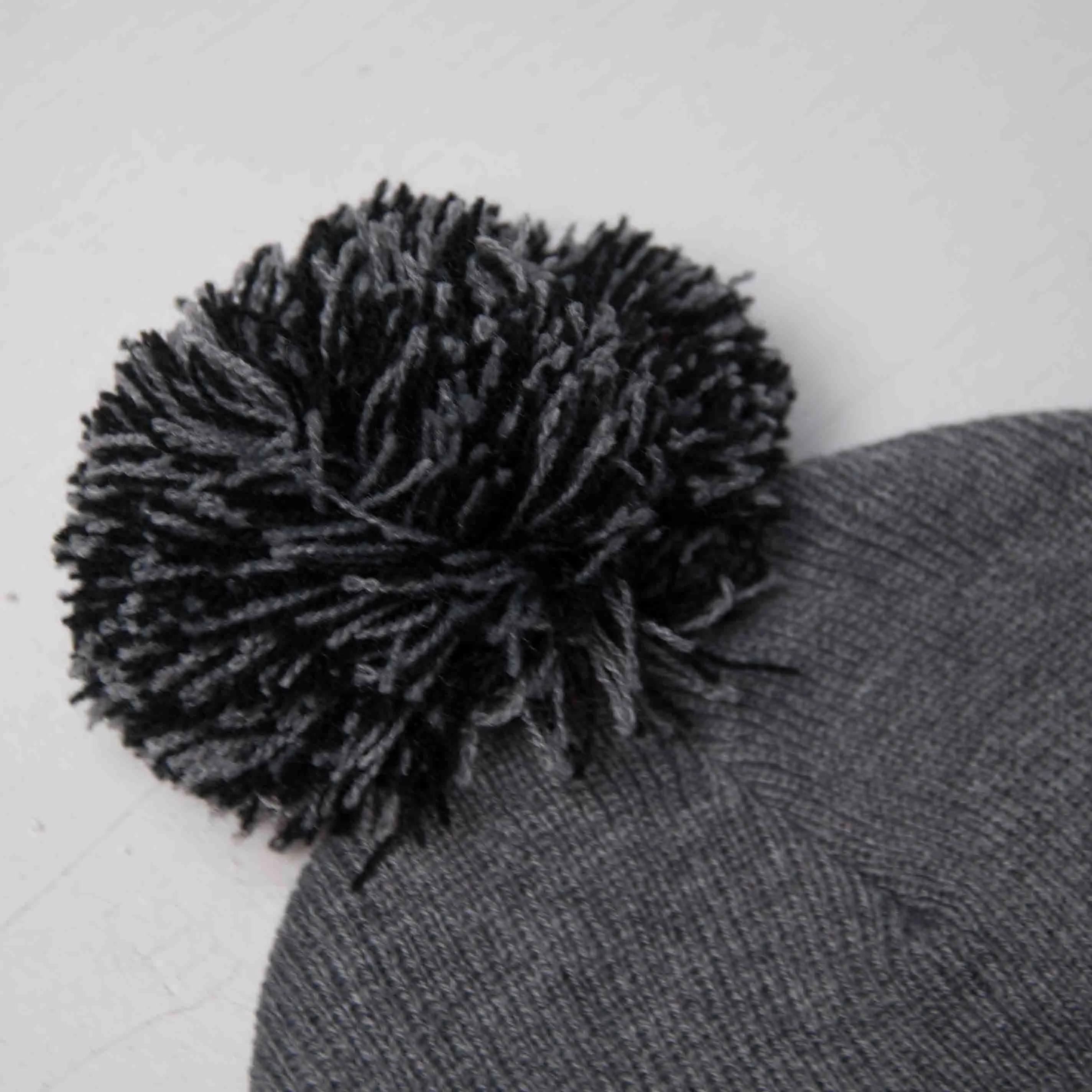 "OG" Winter Tuque Pom-Pom - OREO