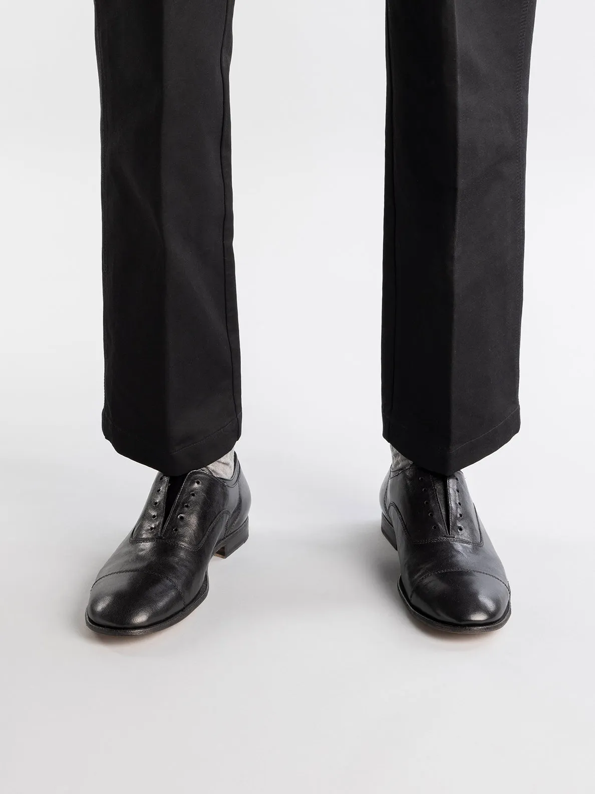 SOLITUDE 003 - Black Leather Oxford Shoes