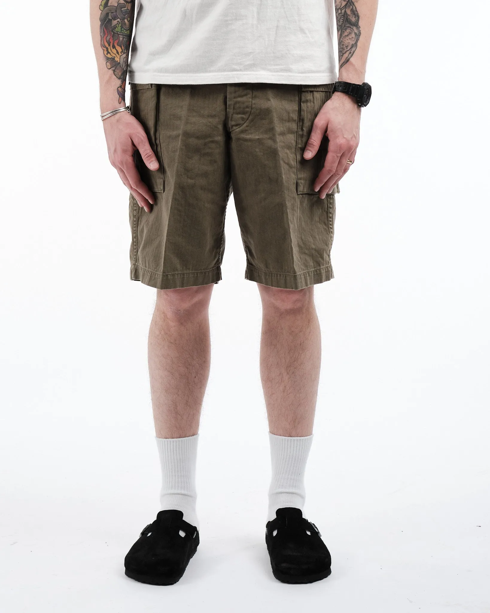 U.S ARMY 2 POCKET CARGO SHORTS ARMY GREEN