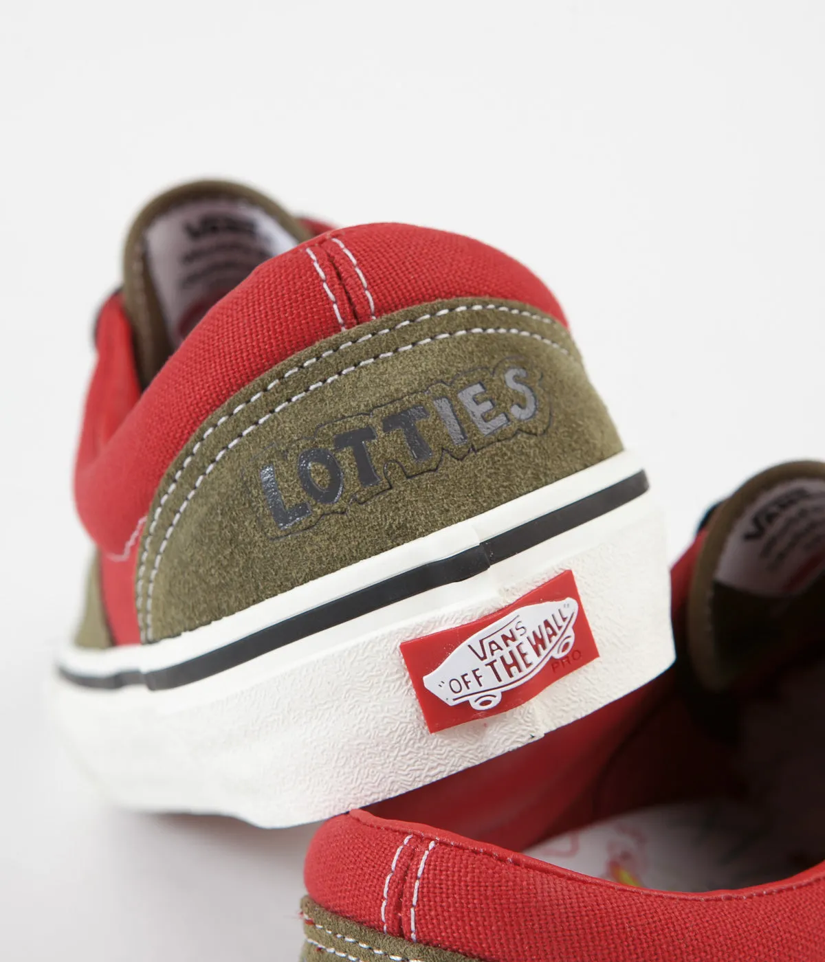 Vans Era Pro Shoes - (Lotties) Red / Military