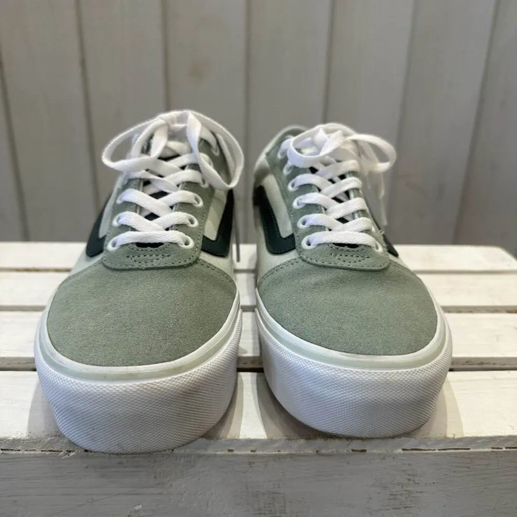 Vans Ward Lo Suede Sneakers - Size 10