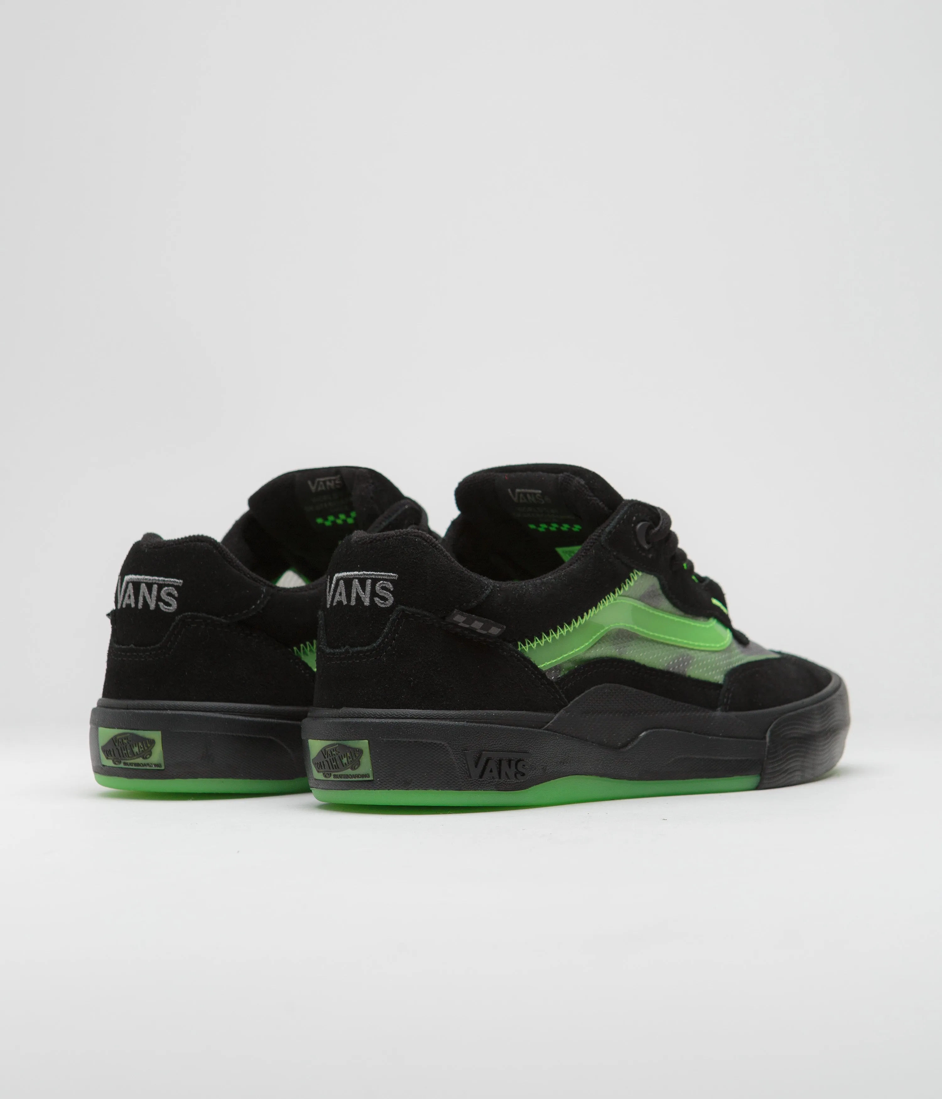 Vans Wayvee Shoes - Glow Skulls Green / Black