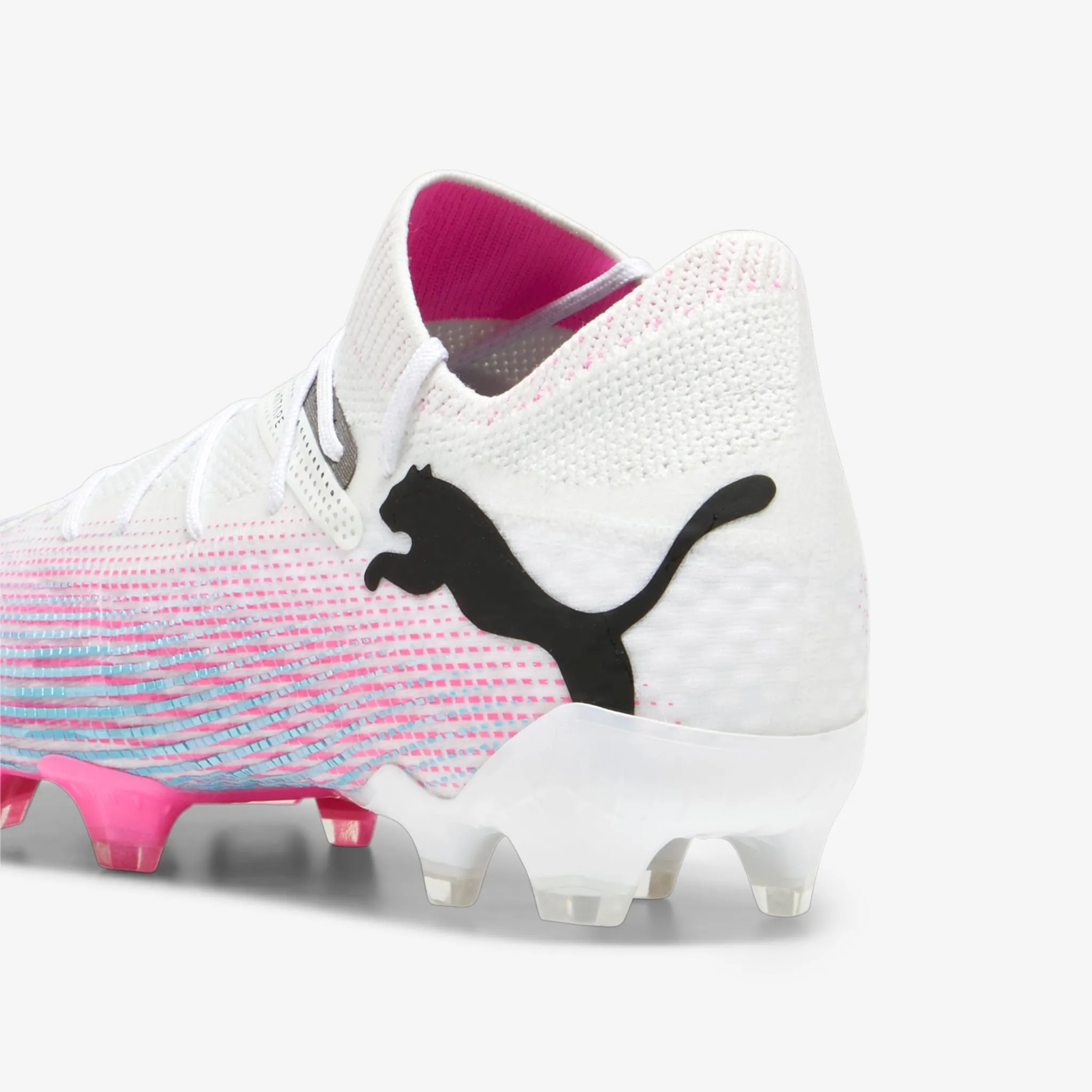 Women's Puma FUTURE 7 Ultimate FG/AG Soccer Cleats